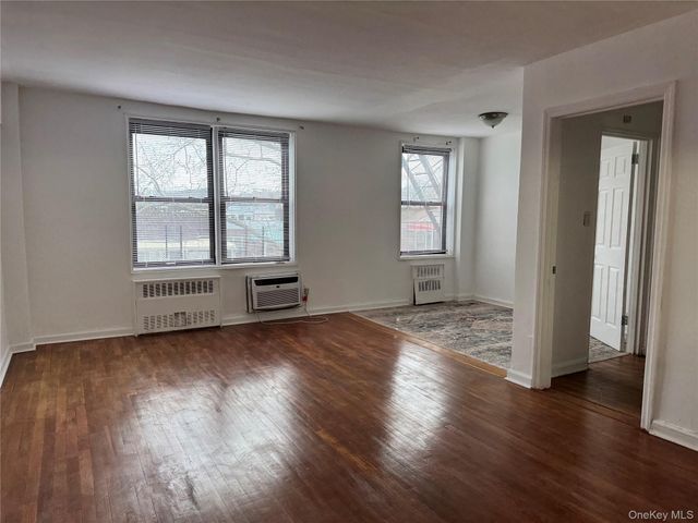 108-49 63rd Ave 2C, Forest Hills, NY 11375