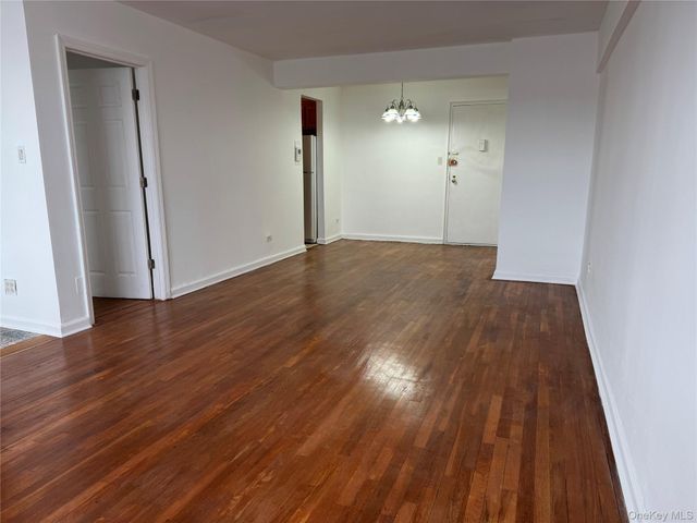 108-49 63rd Ave 2C, Forest Hills, NY 11375