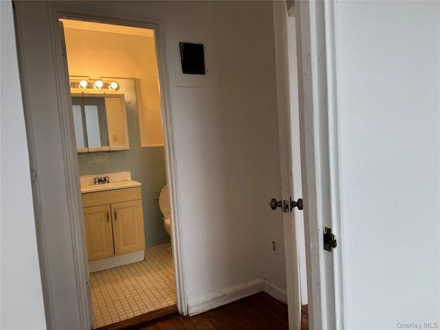 108-49 63rd Ave 2C, Forest Hills, NY 11375