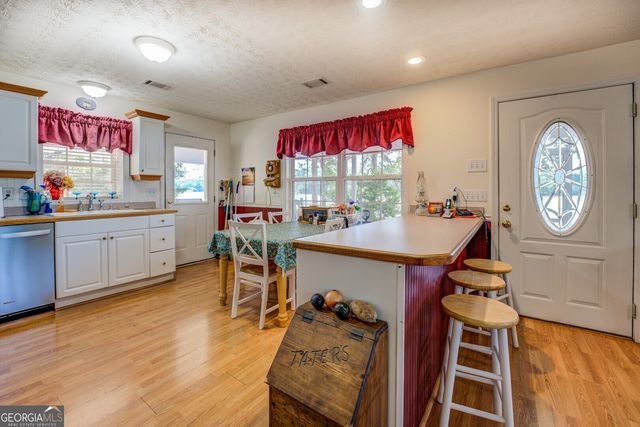 2000 Campbell Road, Covington, GA 30014