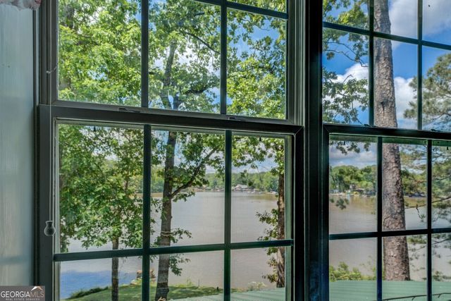 2000 Campbell Road, Covington, GA 30014