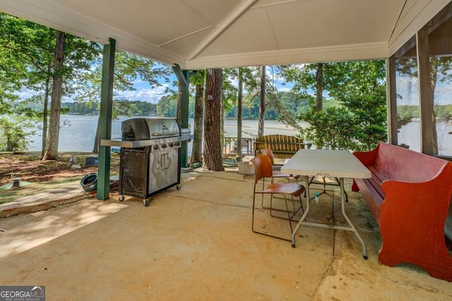 2000 Campbell Road, Covington, GA 30014