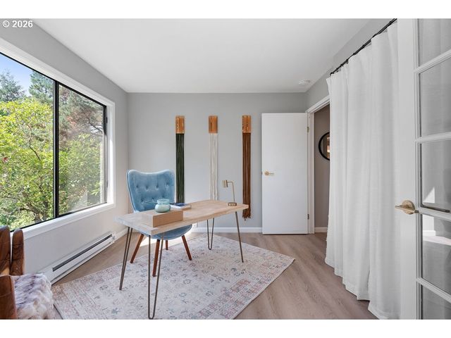 7542 Sw BARNES Rd C, Portland, OR 97225