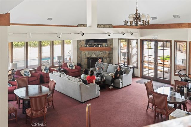 2615 Plaza Del Amo 606, Torrance, CA 90503