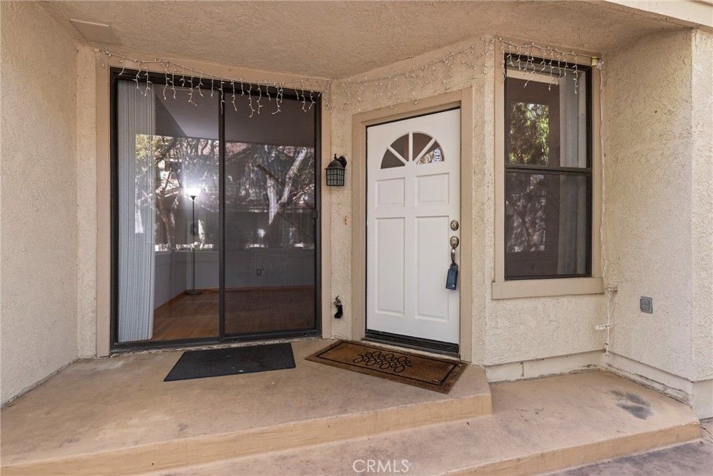 Image 3 of property listing at 2615 Plaza Del Amo 606, Torrance, CA 90503