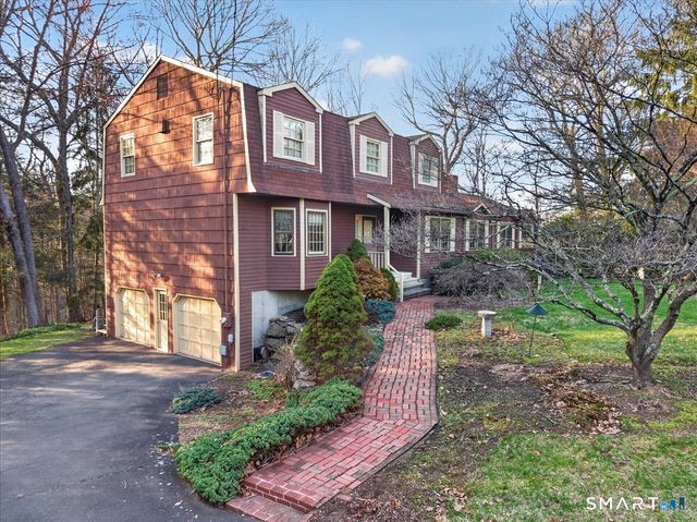 166 Thoreau Drive, Shelton, CT 06484