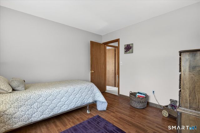 166 Thoreau Drive, Shelton, CT 06484