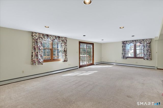 166 Thoreau Drive, Shelton, CT 06484