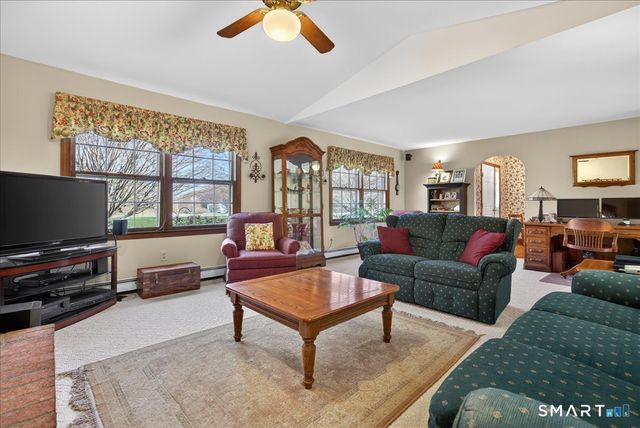 166 Thoreau Drive, Shelton, CT 06484