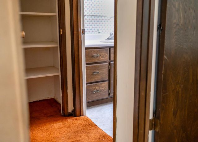 23290 E Shadow Dr, Auburn, CA 95602