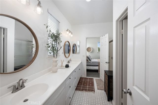 13216 Finish Draft Court, Eastvale, CA 92880