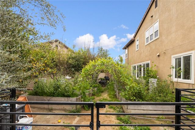 13216 Finish Draft Court, Eastvale, CA 92880