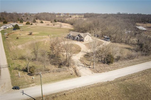 1155 NW 250 Road, Holden, MO 64040