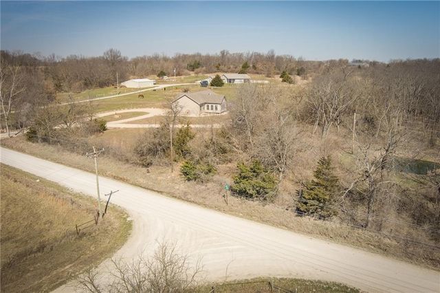 1155 NW 250 Road, Holden, MO 64040