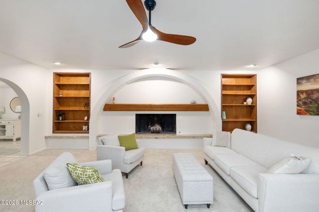 6210 N Camino Pimeria Alta, Tucson, AZ 85718