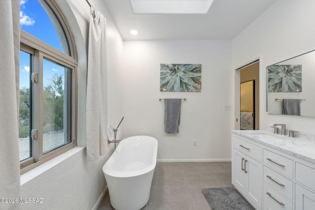 6210 N Camino Pimeria Alta, Tucson, AZ 85718