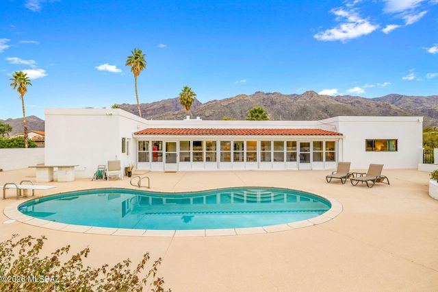 6210 N Camino Pimeria Alta, Tucson, AZ 85718