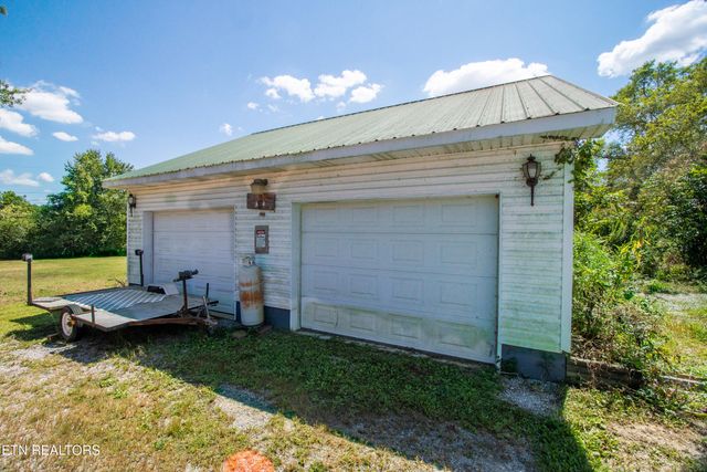 213 Brock Rd, Maynardville, TN 37807