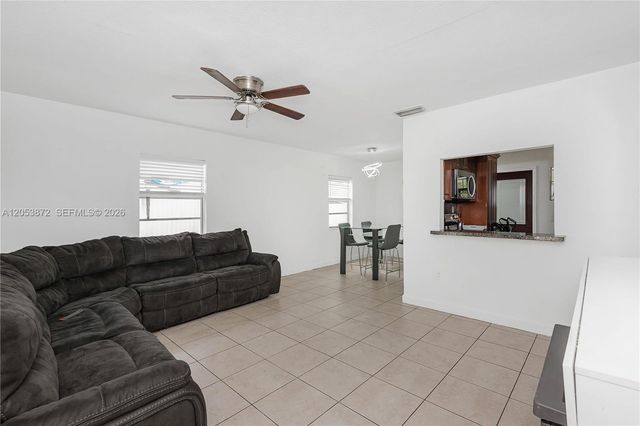 681 NE 1st Pl, Hialeah, FL 33010