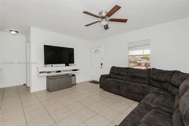 681 NE 1st Pl, Hialeah, FL 33010