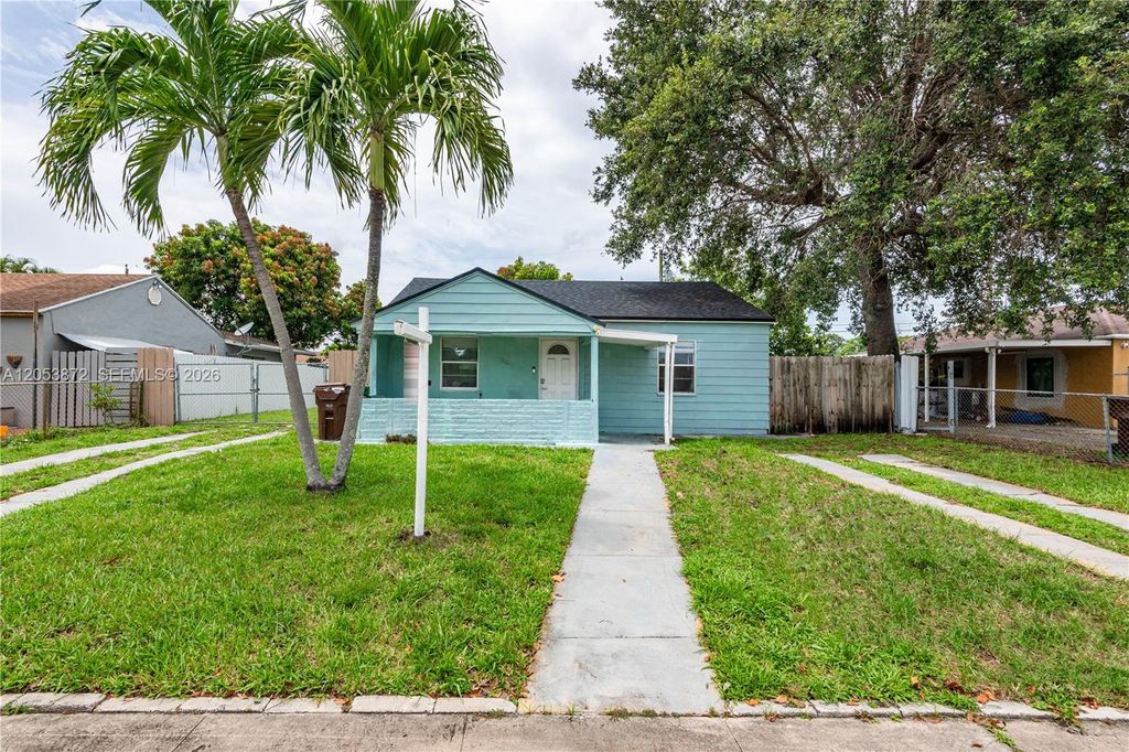 681 NE 1st Pl, Hialeah, FL 33010