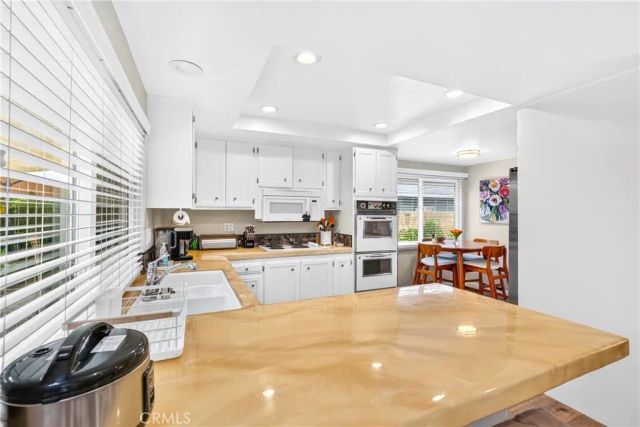 25501 Gloriosa, Mission Viejo, CA 92691