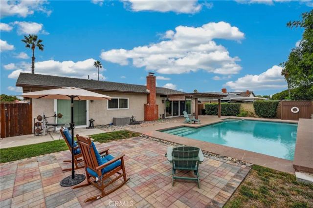 25501 Gloriosa, Mission Viejo, CA 92691