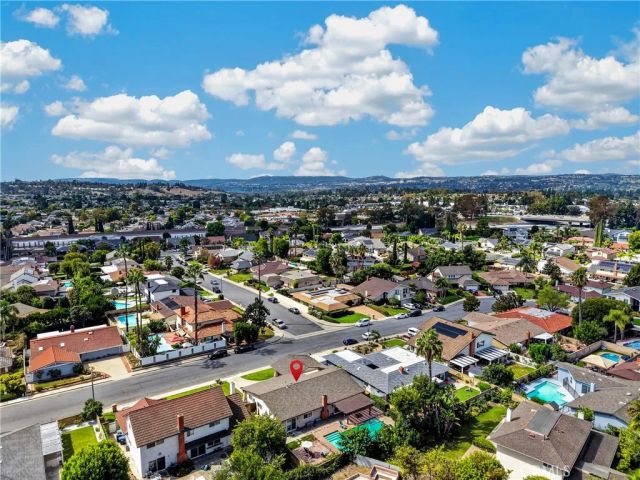 25501 Gloriosa, Mission Viejo, CA 92691