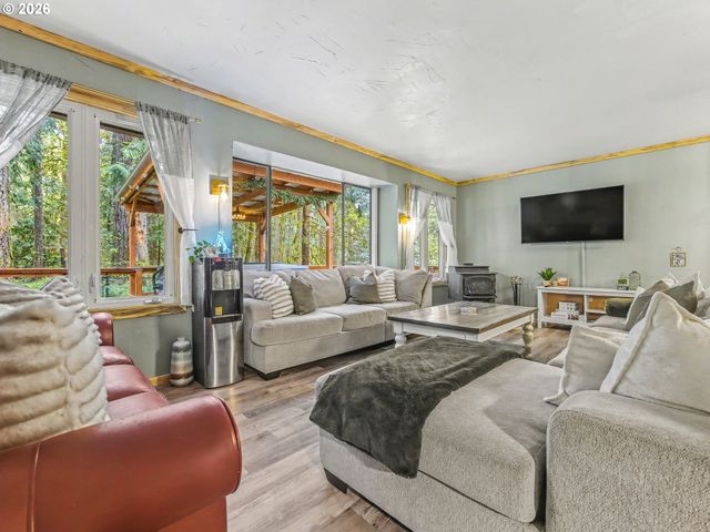 22099 E WILD FERN Ln, Brightwood, OR 97011
