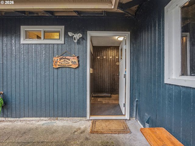 22099 E WILD FERN Ln, Brightwood, OR 97011