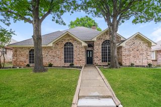 1450 Cromwell Court, Lancaster, TX 75134