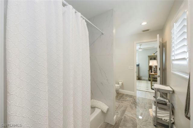 549 Eagle Creek DR, Naples, FL 34113