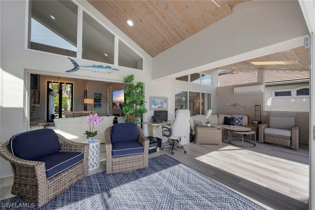 549 Eagle Creek DR, Naples, FL 34113