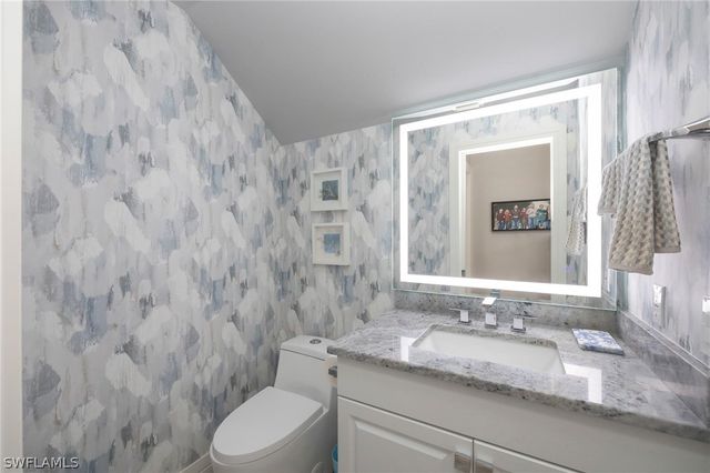 549 Eagle Creek DR, Naples, FL 34113