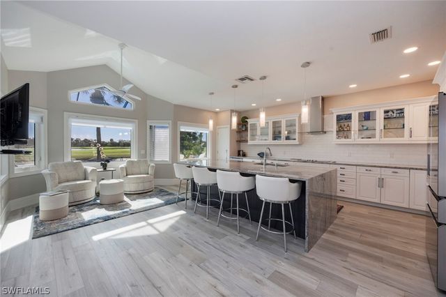 549 Eagle Creek DR, Naples, FL 34113