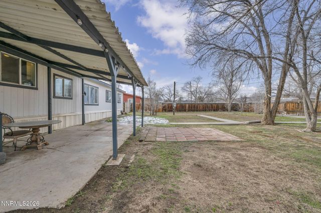 5556 Mark Circle, Sun Valley, NV 89433