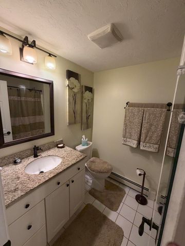 1 Hawthorne Court UNIT C, Pocasset, MA 02559