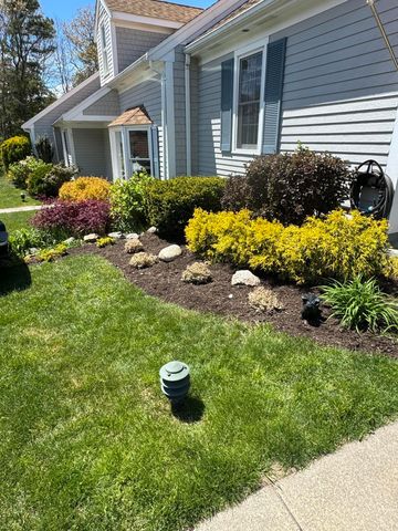 1 Hawthorne Court UNIT C, Pocasset, MA 02559