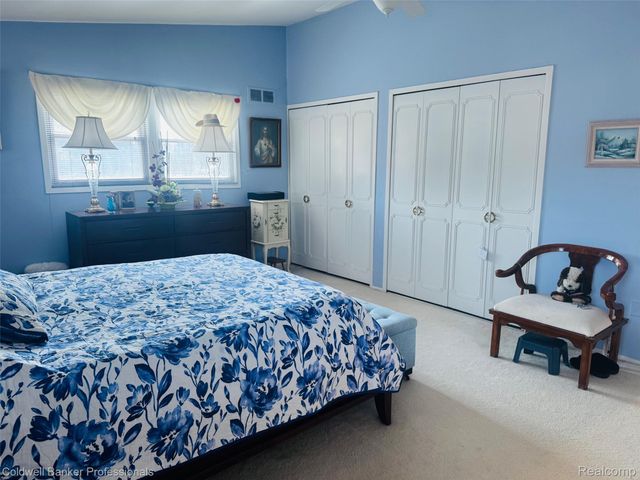 1804 Brentwood Drive 520, Troy, MI 48098