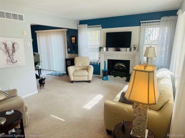 1804 Brentwood Drive 520, Troy, MI 48098