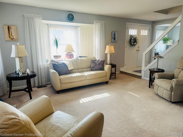 1804 Brentwood Drive 520, Troy, MI 48098