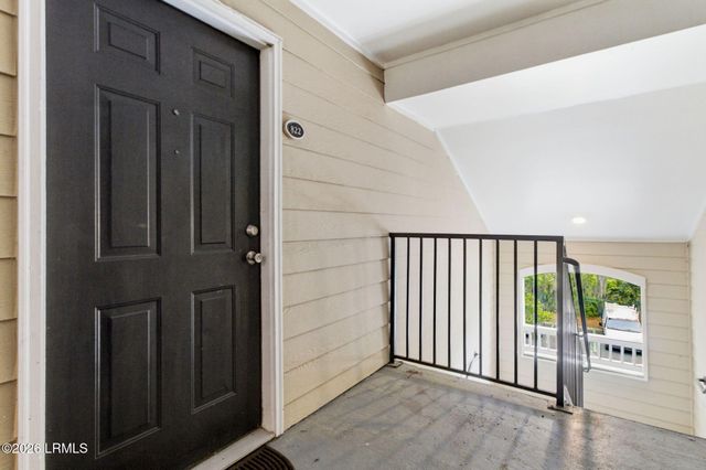 100 Kensington Blvd Apt 822, Bluffton, SC 29910