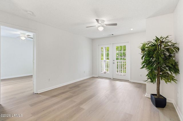 100 Kensington Blvd Apt 822, Bluffton, SC 29910