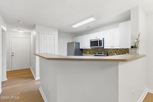 100 Kensington Blvd Apt 822, Bluffton, SC 29910