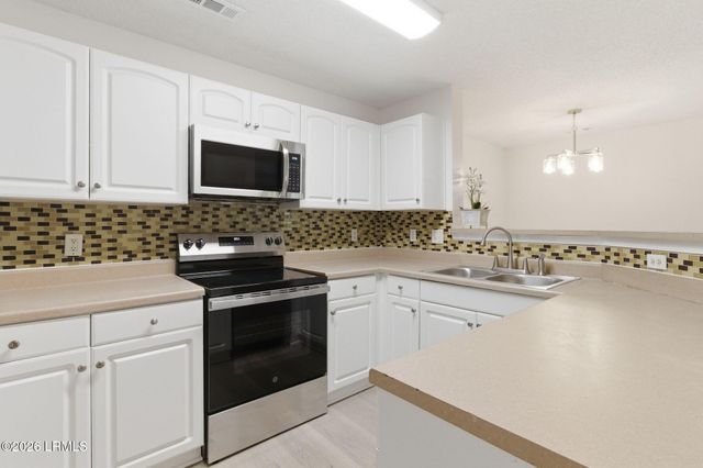100 Kensington Blvd Apt 822, Bluffton, SC 29910