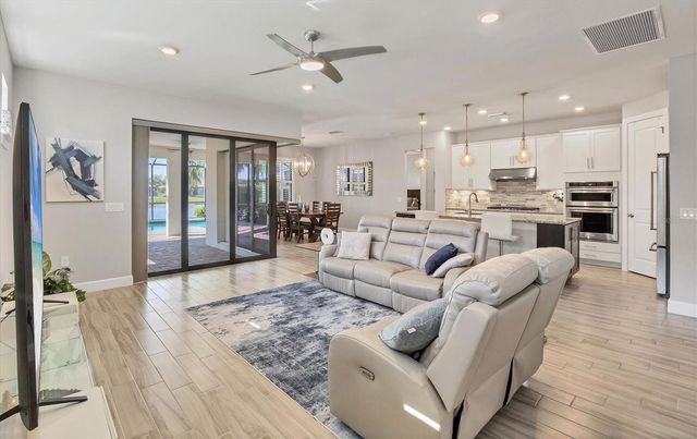 7332 CHESTER TRAIL, Bradenton, FL 34202