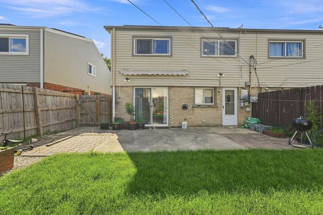 9349 Fern Lane 0, Des Plaines, IL 60016