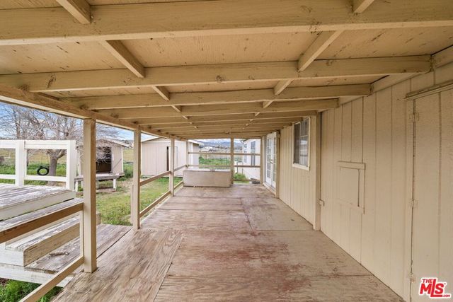 6425 Smoke Tree Road, Phelan, CA 92371