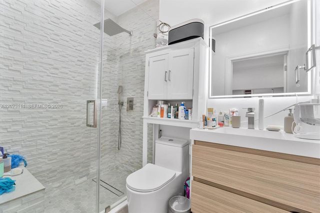 2231 SW 17th Street, Miami, FL 33145
