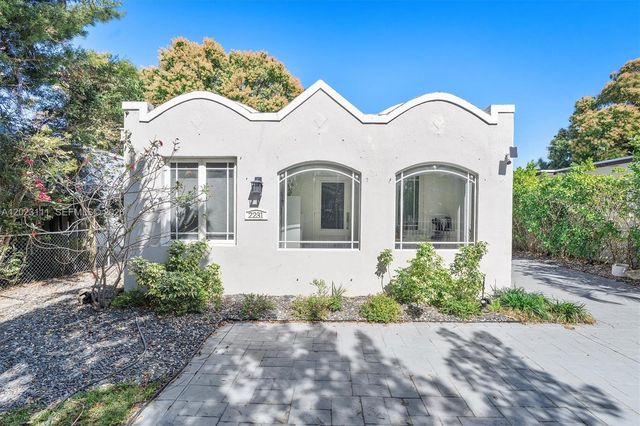 2231 SW 17th Street, Miami, FL 33145